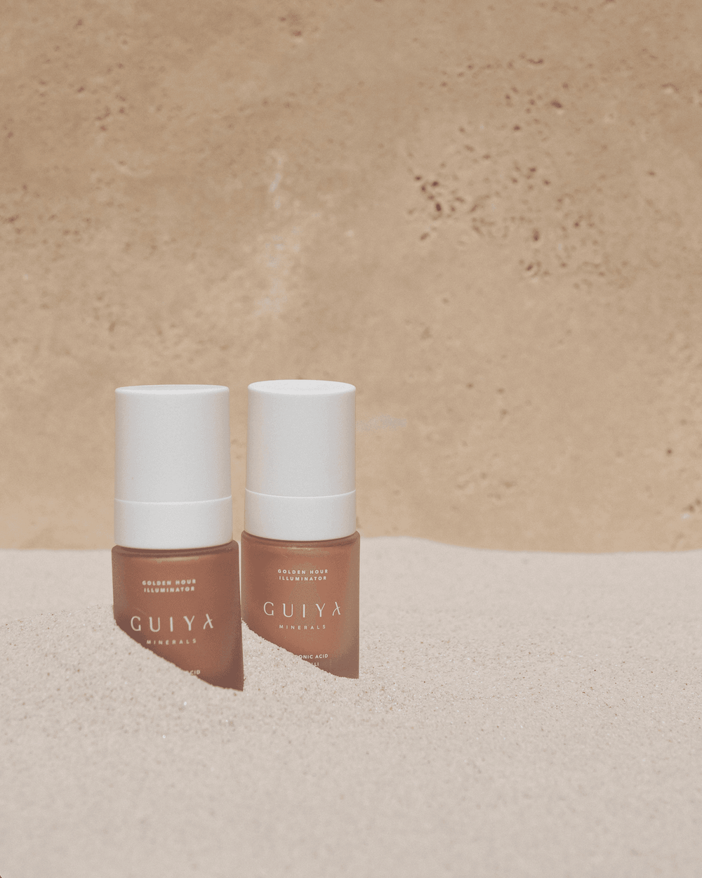 Guiya Minerals Golden Hour Liquid Illuminator - Sunrise